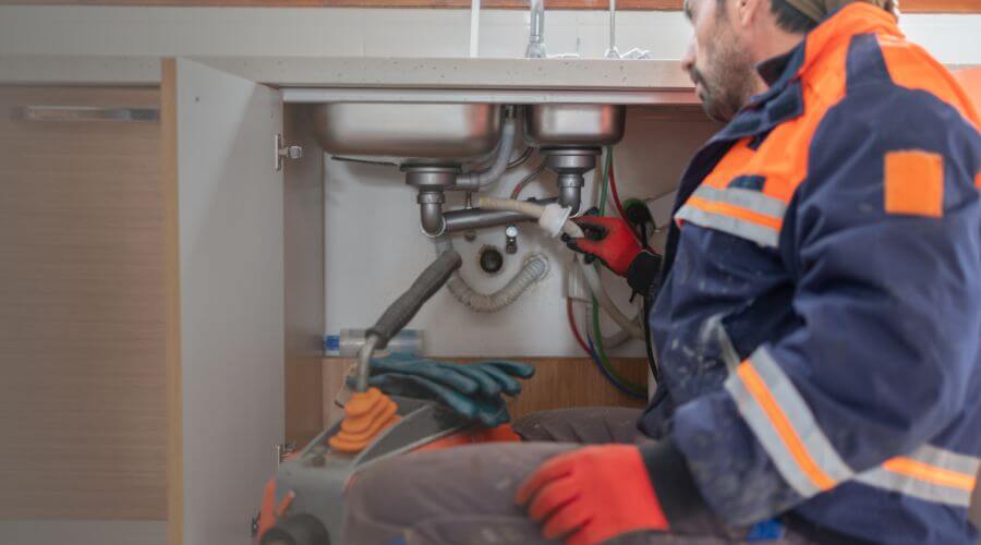 Professional slab leak plumber services in Crestline, OH